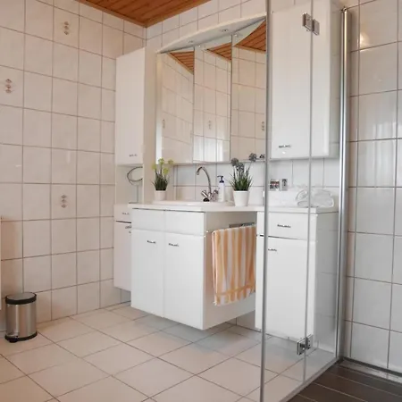 Renovierte Ferienwohnung In Pfuhl Mit Terrasse Διαμέρισμα *